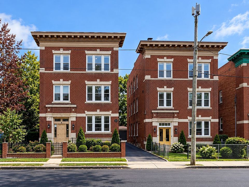 1st image of 17 Bond St APT 1