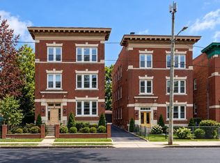 17 Bond St APT 1, Hartford, CT 06114