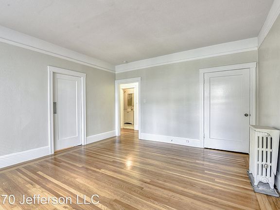 5th image of 1870 Jefferson St APT 104