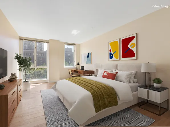 225 Rector Pl, New York, NY
