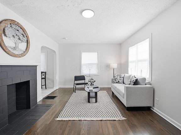 3rd image of 2339 Linden Ave