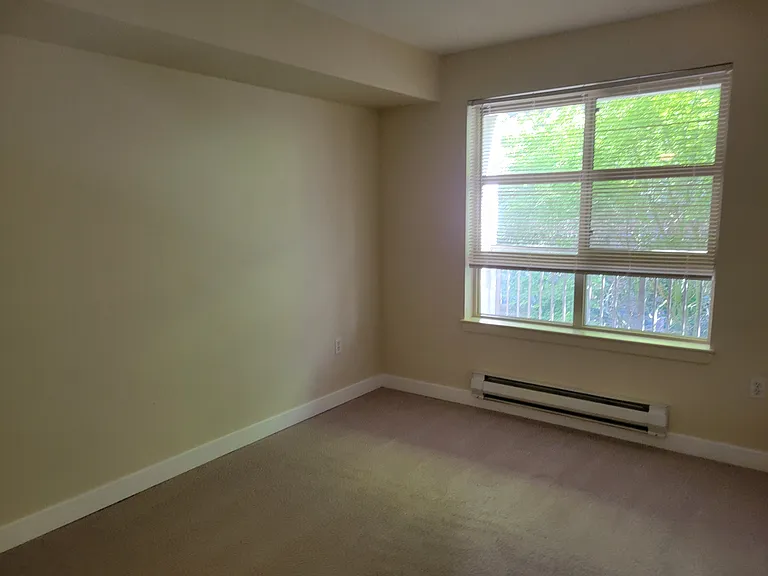 111 108th Ave NE #206 — Photo 32