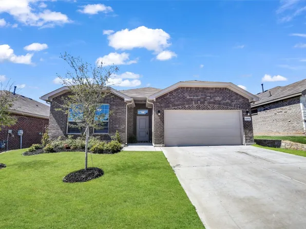 2372 Waggoner Ranch Dr, Weatherford, TX 76087