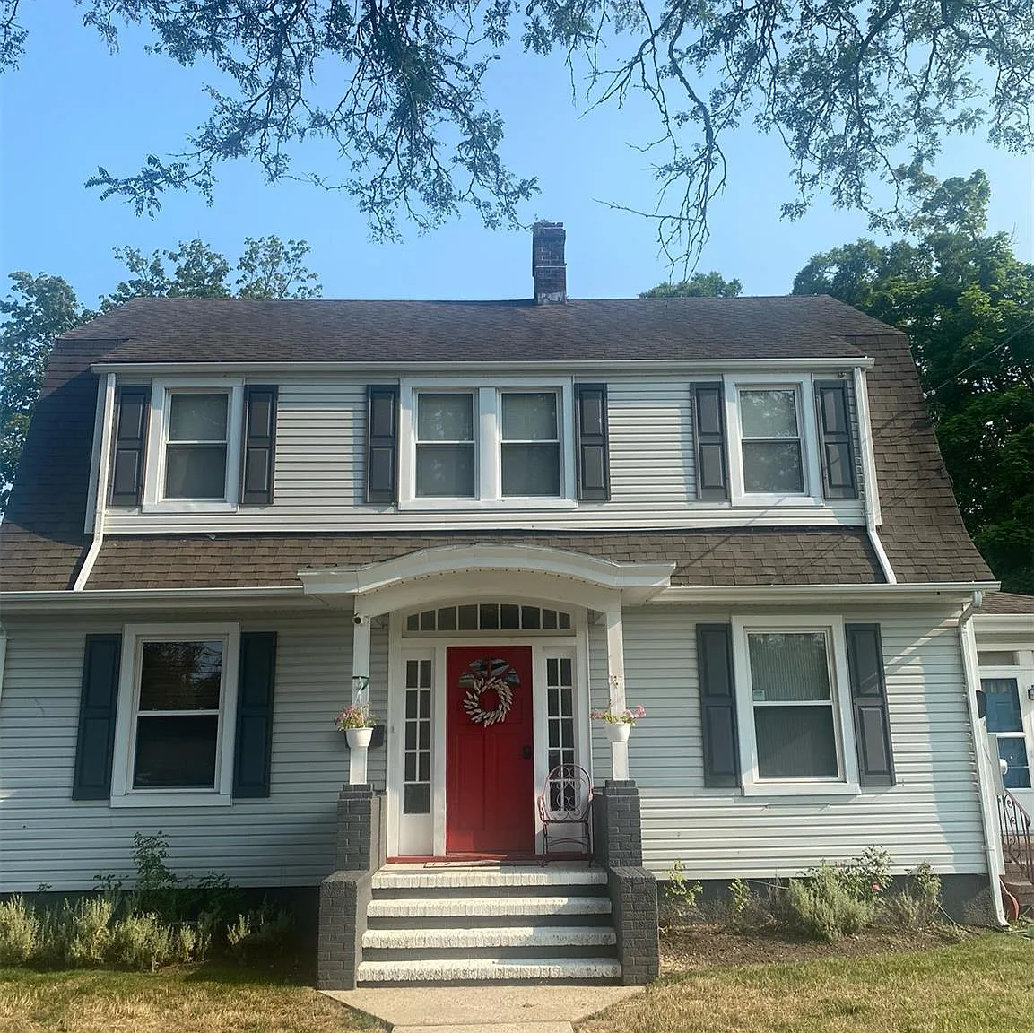 2 bed, 1.0 bath, 875 sqft, $3,200 — Photo 1