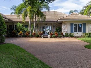 199 Spinnaker Dr, Vero Beach, FL 32963