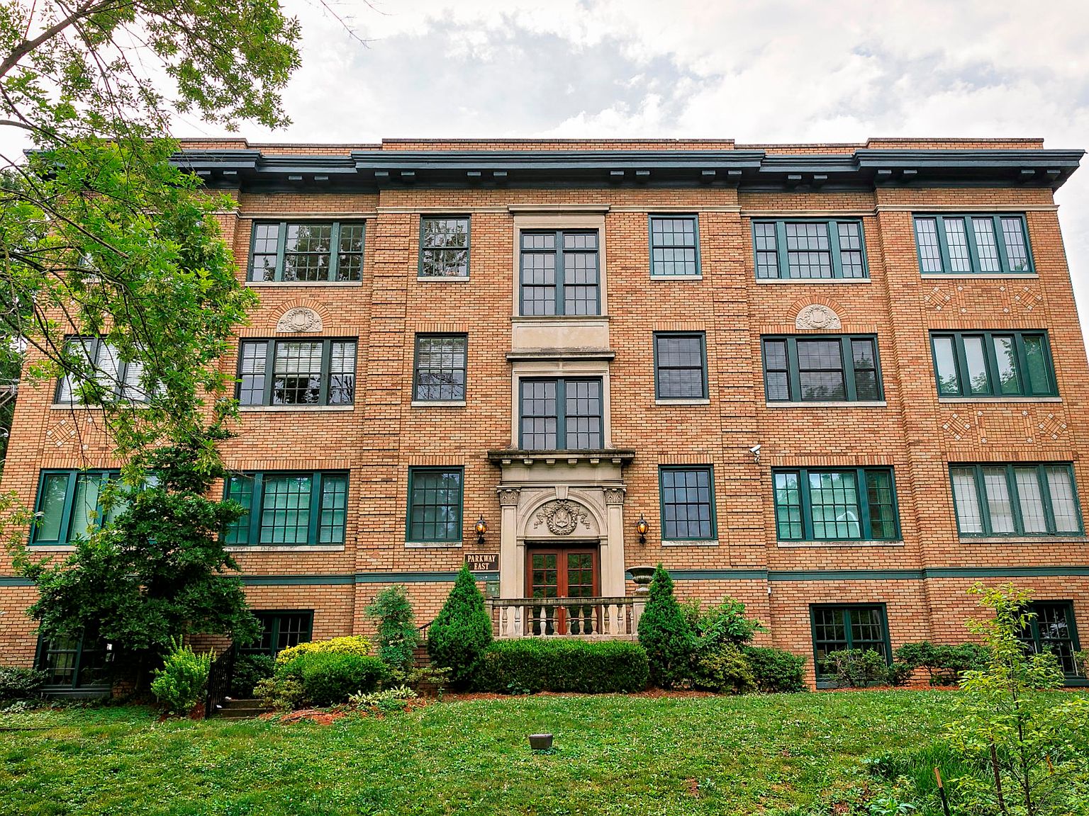 1360 Eastern Pkwy APT 18, Louisville, KY 40204 Zillow