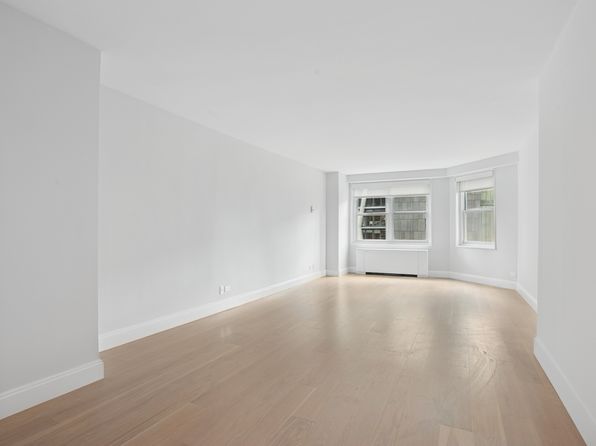 155 W 68th St APT 505