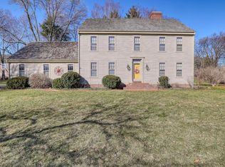 2490 Collins Ct, Brookfield, WI 53045