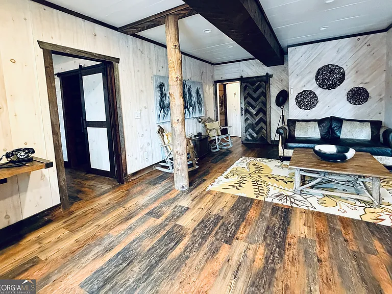 85 Dixieland Ln — Photo 14