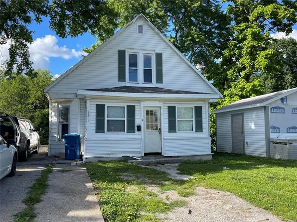 4 W Delmar Ave, Alton, IL 62002