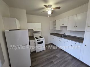 9620 82nd Ave NW, Edmonton, AB T6C 1A1