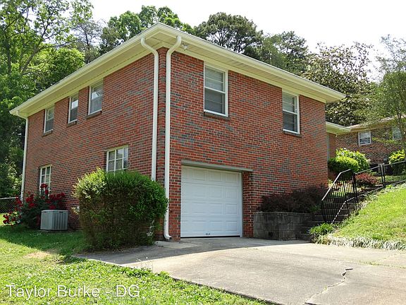 3rd image of 301 Glynn Dr