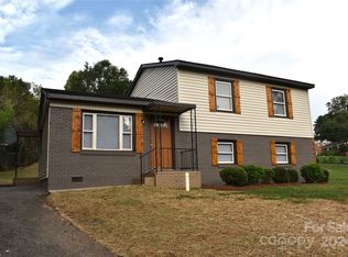 625 Newcastle Rd, Gastonia, NC 28052