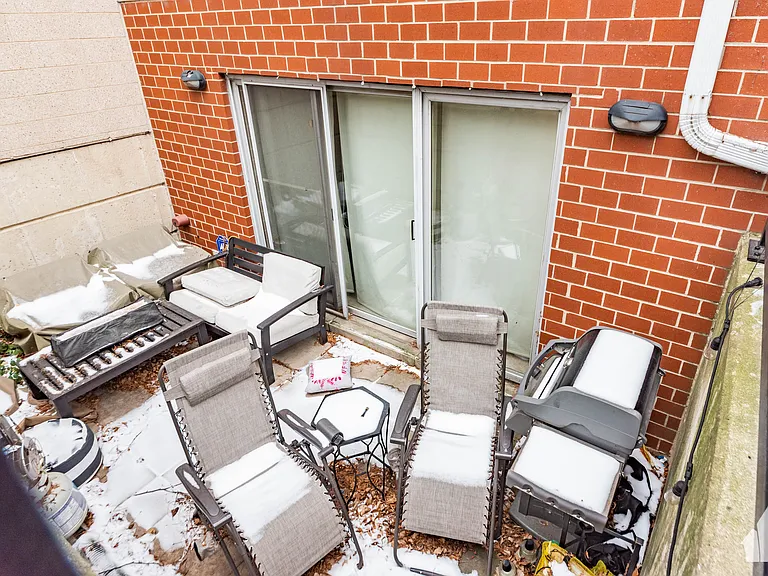 23 N Racine Ave #406 — Photo 24