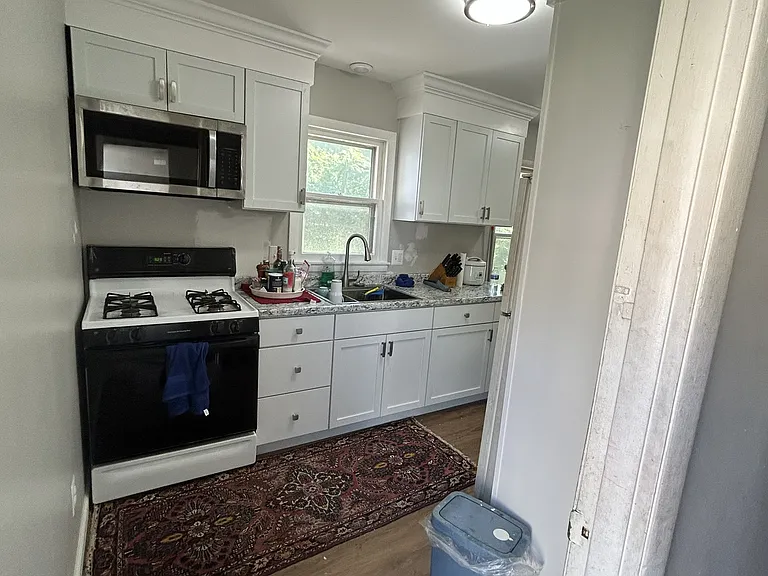 32 Mendon St — Photo 6
