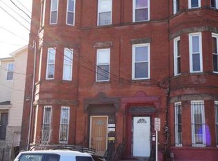 241 S 8th St #1, Newark, NJ 07103