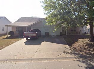 1613 SW 6th St, Blue Springs, MO 64014