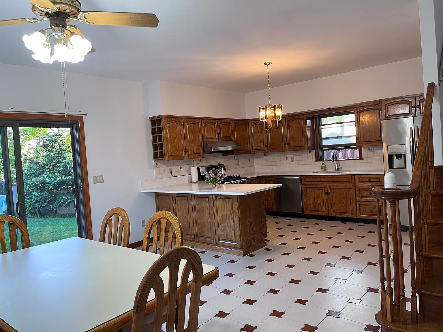 3 bed, 2175 sqft, $5,500 — Photo 4