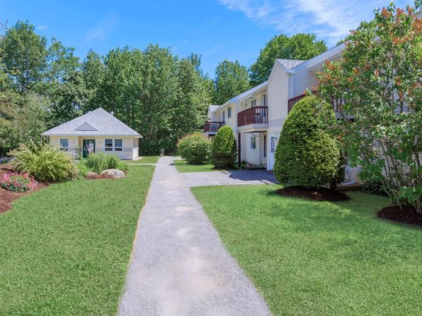 240 Elm St #17243549