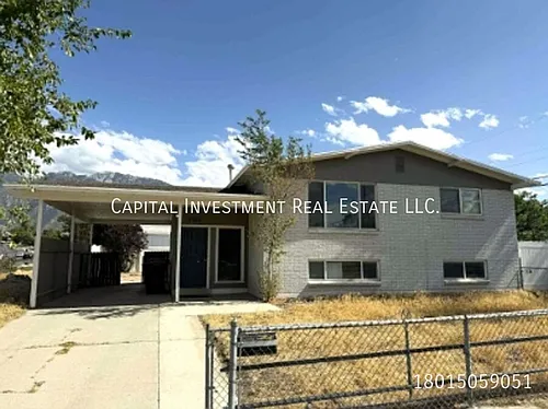 1102 E Sego Lily Dr Photo 1