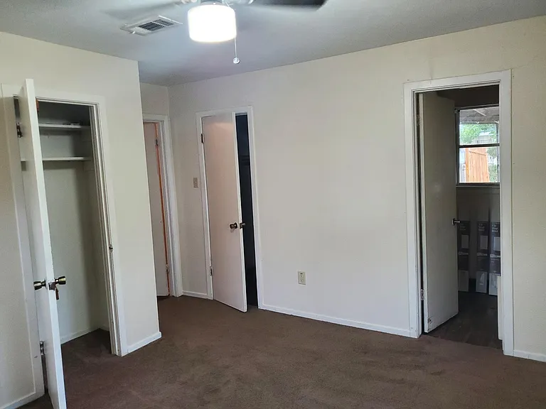 308 Kelly Ln — Photo 17
