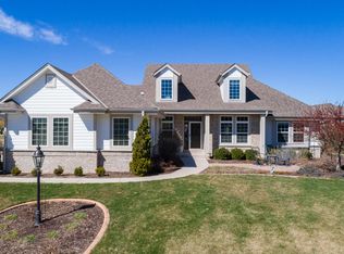 N61W13382 Hummingbird Way, Menomonee Falls, WI 53051