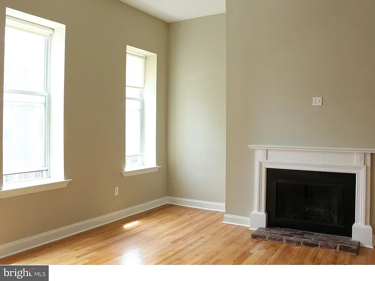 408 S 9th St #3F — Photo 7