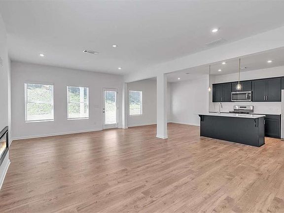 7th image of this home