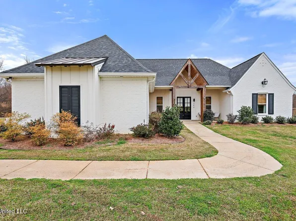 344 Driftwood Ln, Florence, MS 39073
