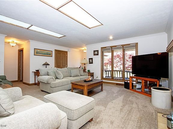 5th image of 1563 Rosewood Dr
