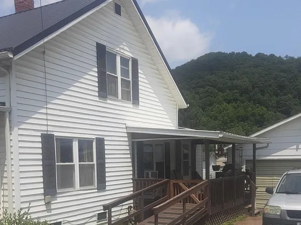 360 Adolph Rd, Mill Creek, WV 26280