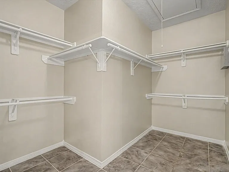 3030 Peerless Pass Ct — Photo 28