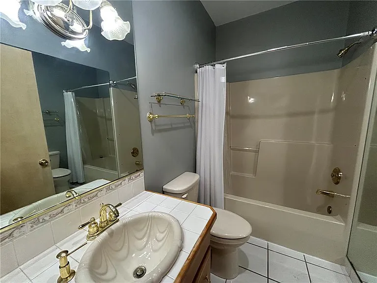 1415 E Pennsylvania St #2 — Photo 13