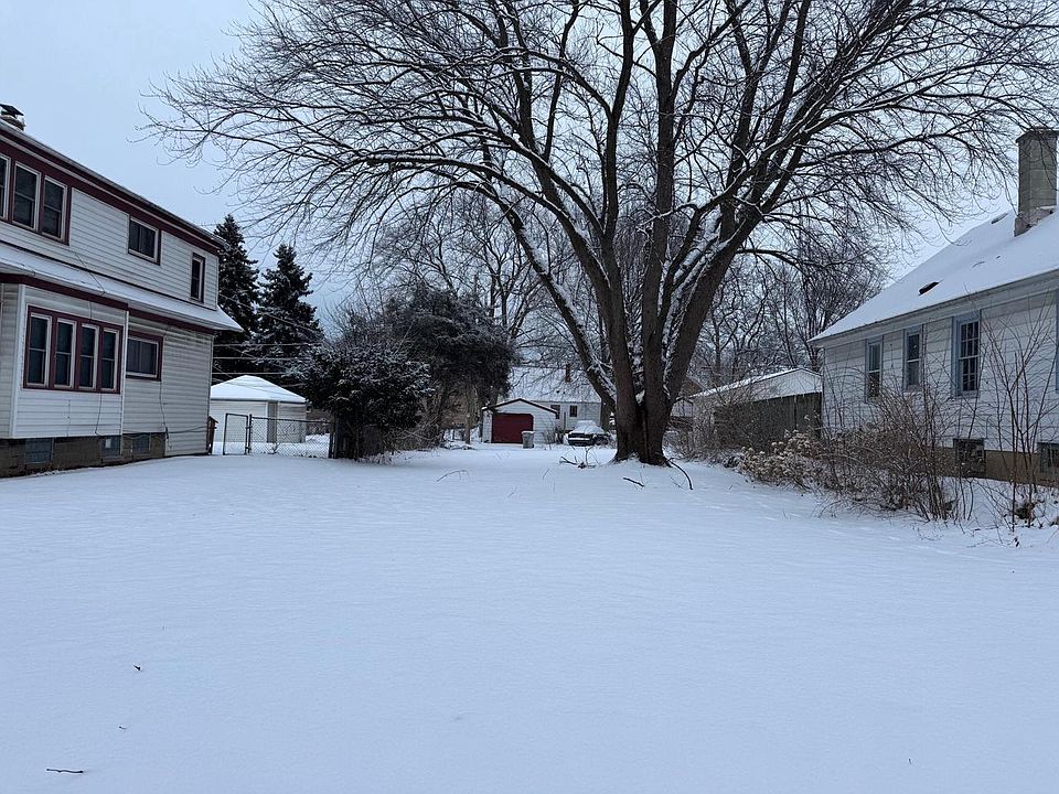 2nd image of 4352 North 17TH STREET