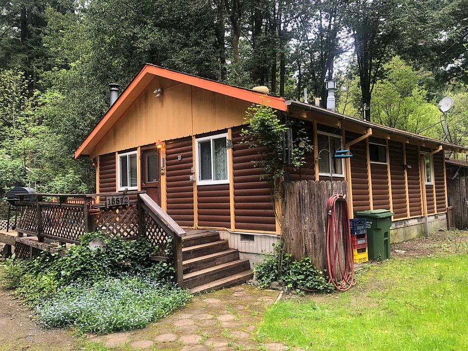 1st image of 15572 Fern Way