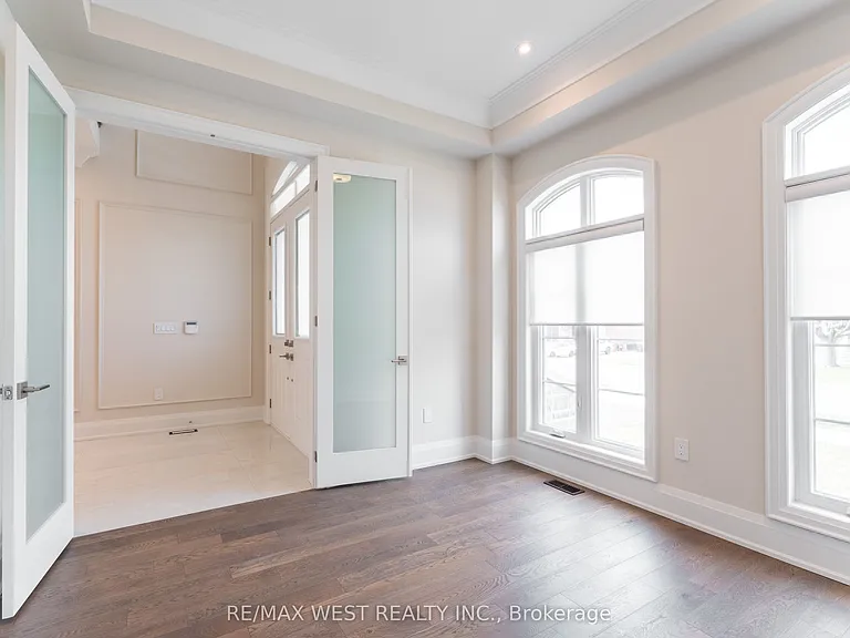 119 Jay St — Photo 6
