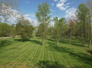 99 E Tennyson Rd, Boonville, IN 47601