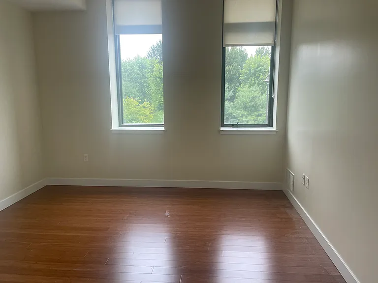 45 Poplar Dr #207 — Photo 9