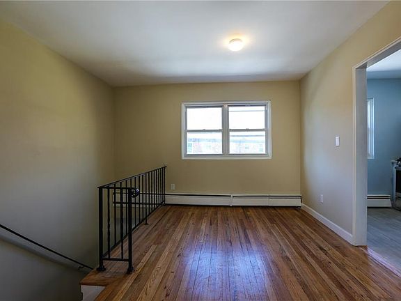 4th image of 14 Fieldstone Dr APT 342