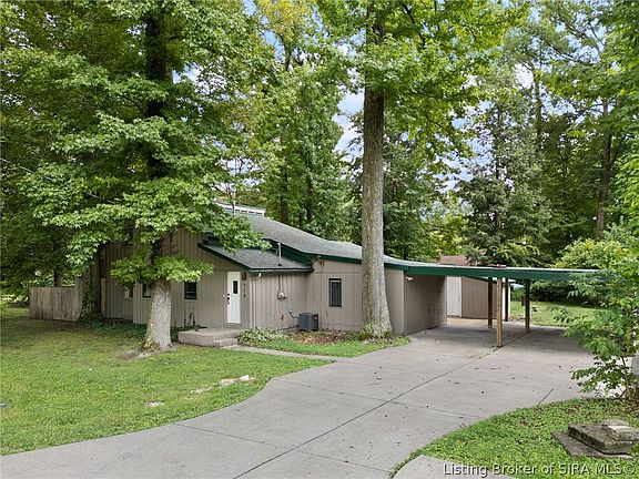 2nd image of 718 Meyers Grove Circle