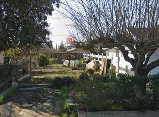 1017 15th St, Wasco, CA 93280