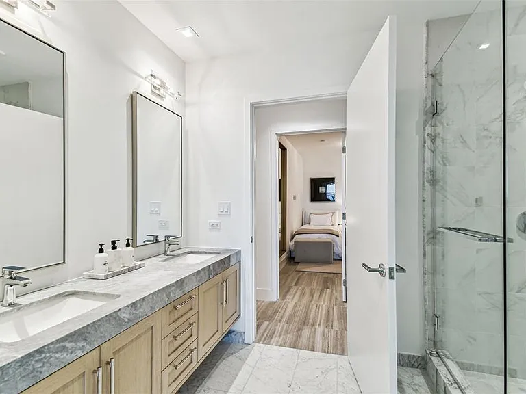 3101 Bayshore Blvd #1402 — Photo 33