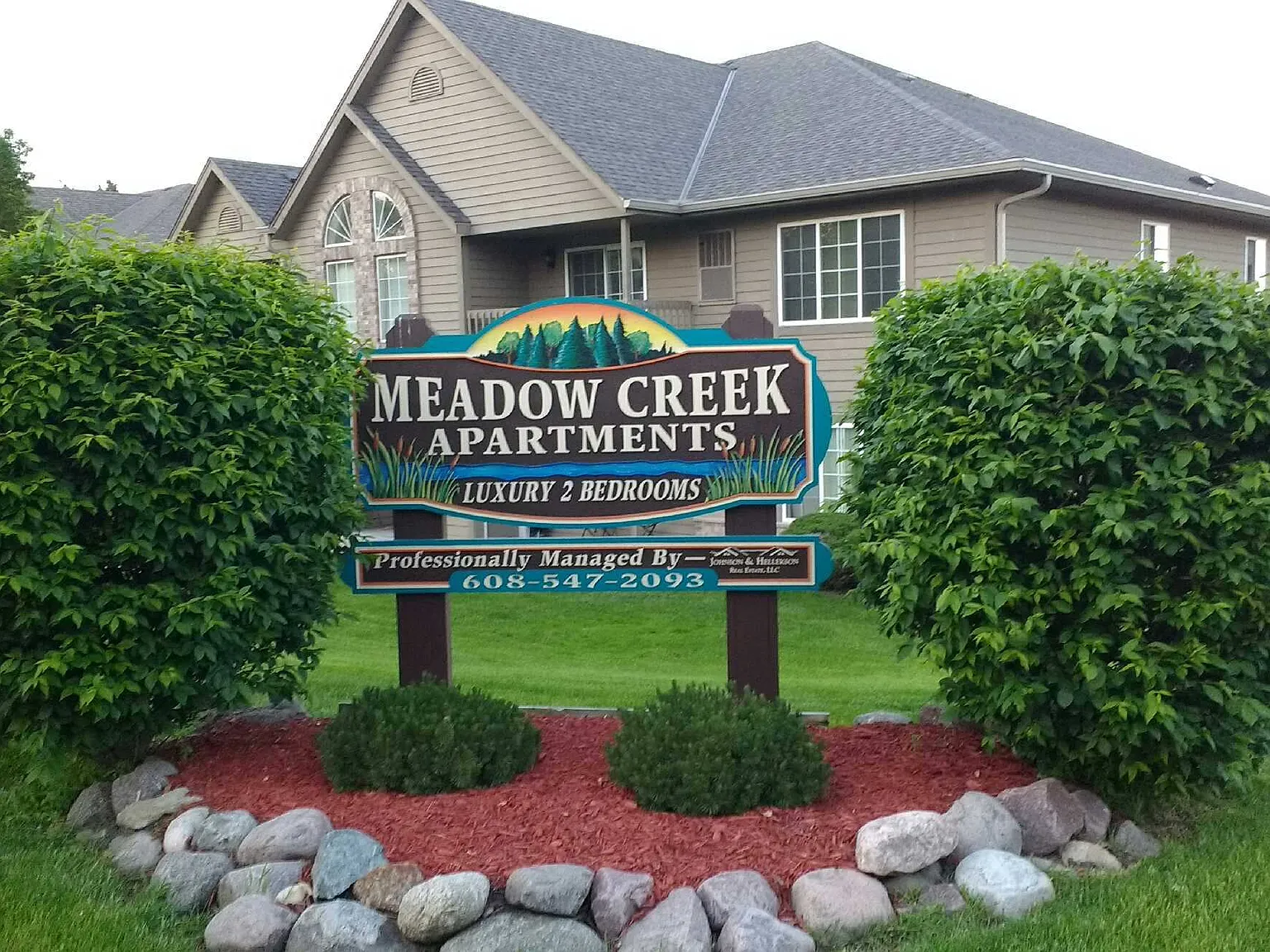 Johnson Creek — Photo 2