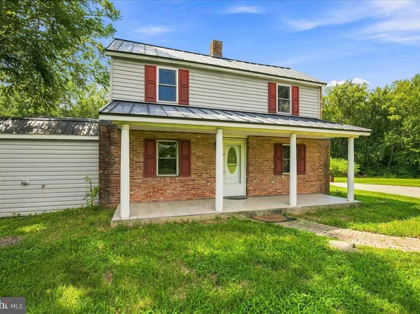 3813 Mount Pleasant Rd #B, Waldorf, MD 20601