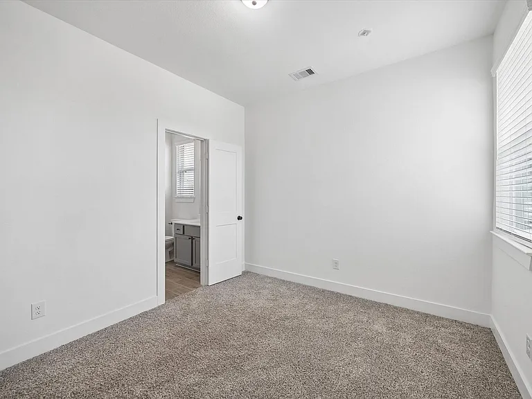 12946 Rio Mariano Ln — Photo 16