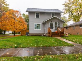 906 S 6th Ave, Kankakee, IL 60901