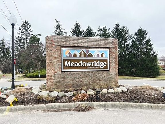 2nd image of 29637 N Meadowridge