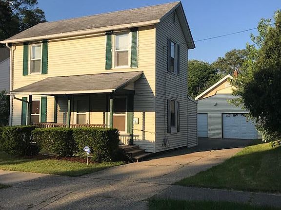 2nd image of 1852 Thelma Ave SE
