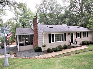 72 Edgemont Rd, Watchung, NJ 07069