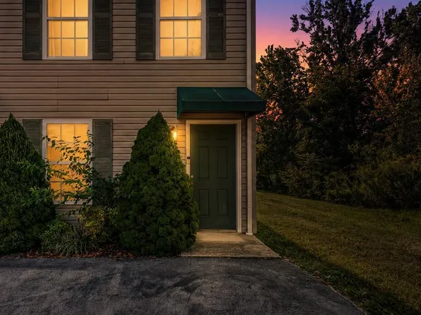568 Gray Station Rd APT 10, Gray, TN 37615